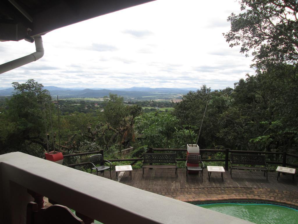 Sunset Manor Acomodação com café da manhã Mbombela Exterior foto