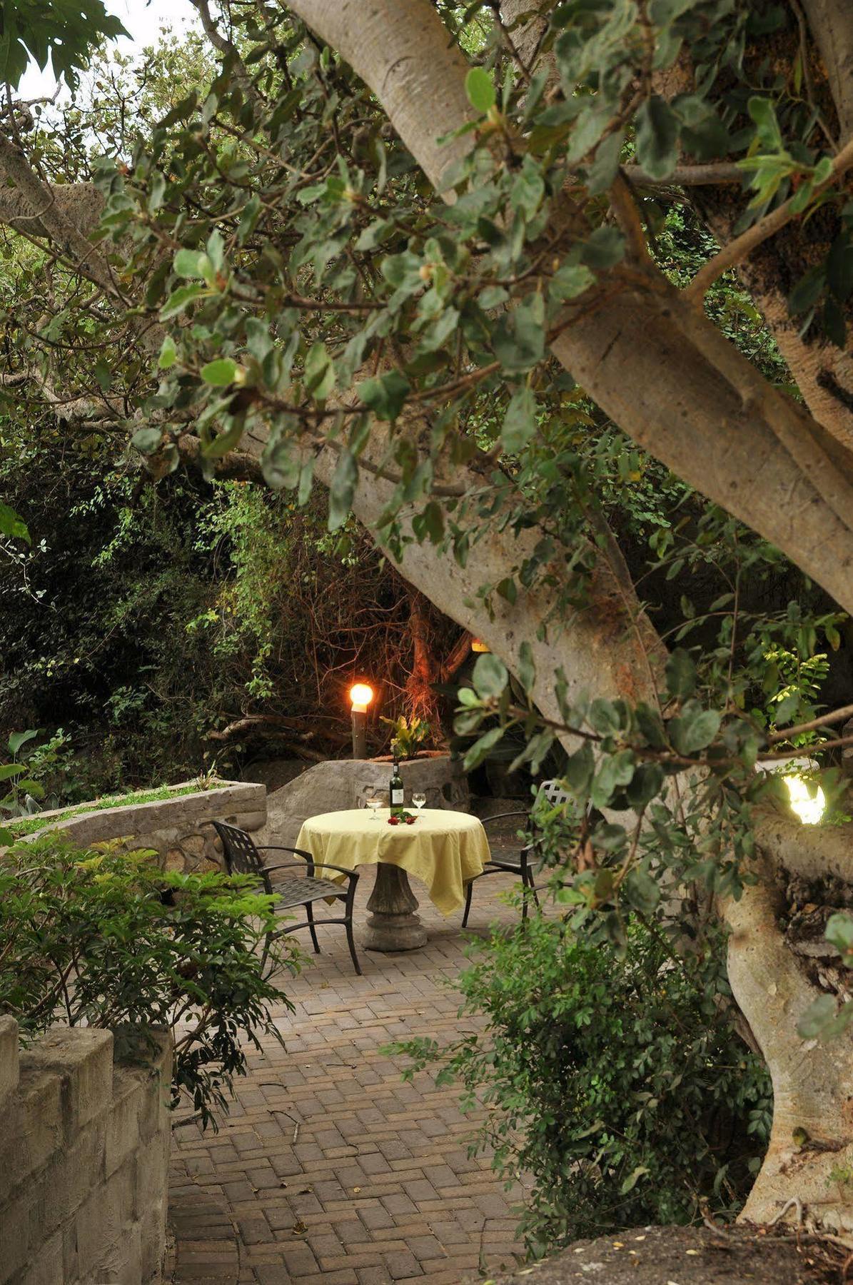 Sunset Manor Acomodação com café da manhã Mbombela Exterior foto